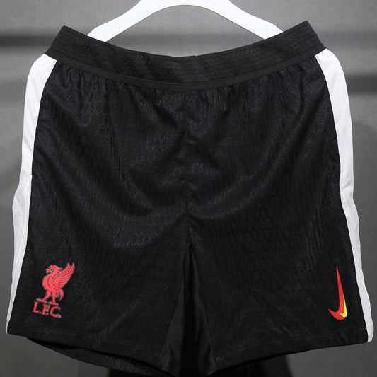 Short Liverpool Player Version 24/25